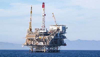 中國(guó)出臺(tái)首部石油鉆采裝備文件 旨在打造“入地”利器